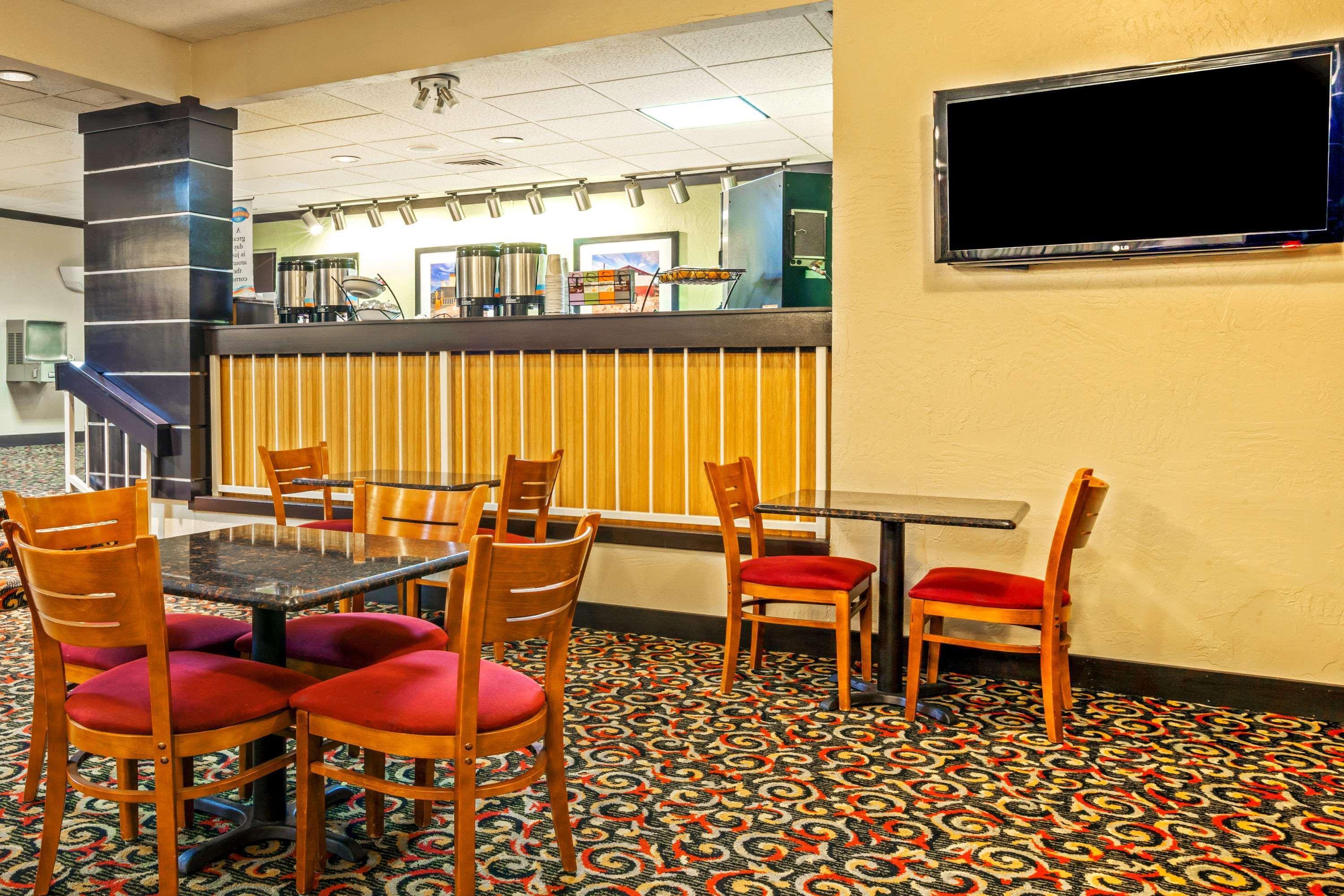 Baymont By Wyndham Amarillo East Hotel Exterior photo